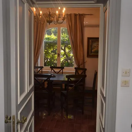 Ampelaki Blue Палеокастрица